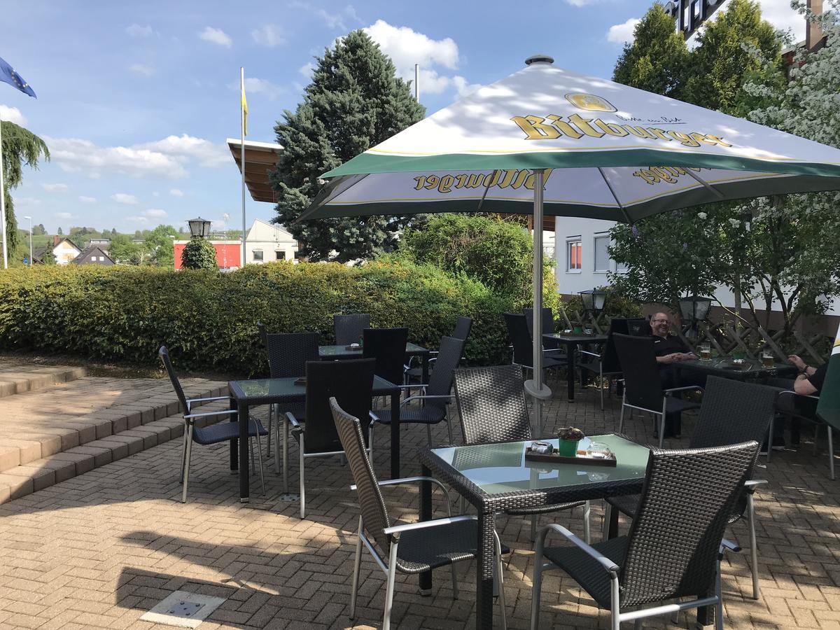 Sport Und Tagungshotel Kenzingen Esterno foto